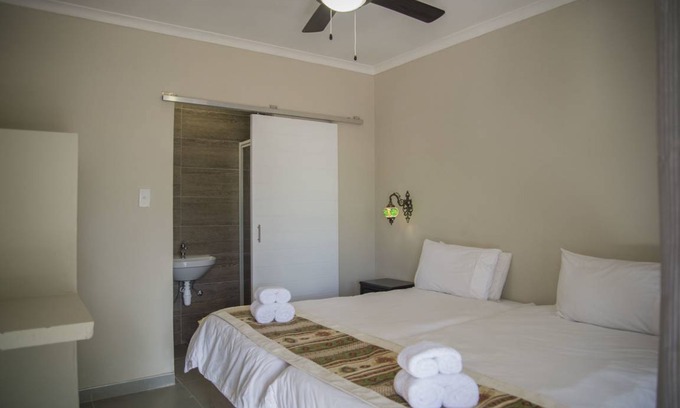 Tsumeb Resort | Private room ∙ 2 guests