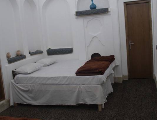 Ardakan Resort | Private room ∙ 3 guests
