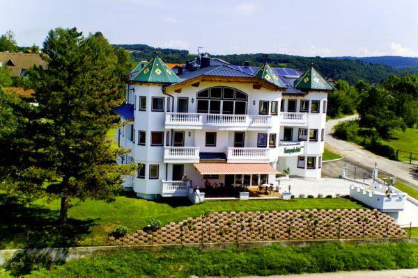 Plank Resort | Private room ∙ 1 bedroom ∙ 2 guests