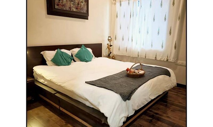 Andheri West Resort | Private room ∙ 2 guests