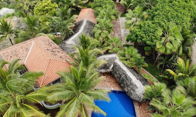 Canoa House | PRIVATE, SECLUDED BEACHFRONT ESTATE