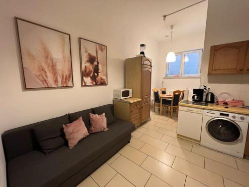 Oberhavel Apartment | Private Souterrain Apartment in the green of Berlin