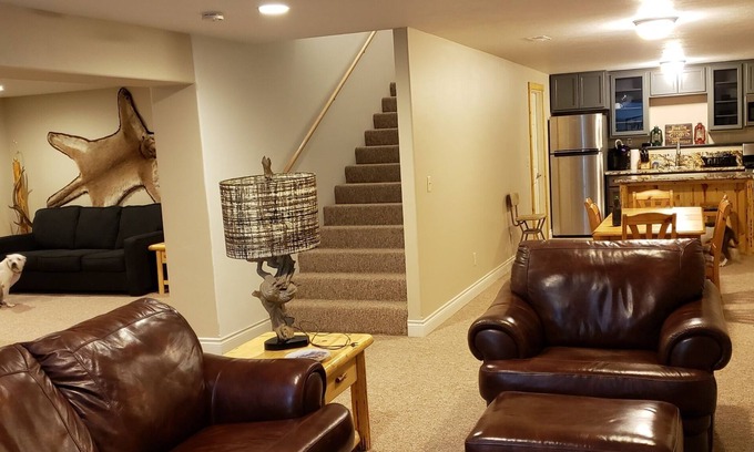 Cascade Apartment | Private suite just a short walk to Missouri River.