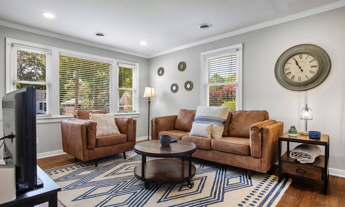 Richmond House | Private, Tranquil Living in Historic RVA Awaits!