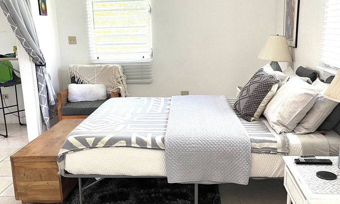 Frederiksted Southeast Cottage | Private Studio 7 min drive to F’sted town,beach