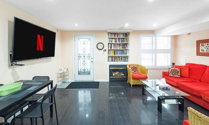 Churchill Meadows Apartment | Private Walk Out Garden Apartment With Patio and AC