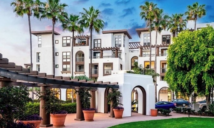 Mission Valley Apartment | Promenade Rio Vista – Eco-smart 1BRs with luxe perks in Mission Valley.