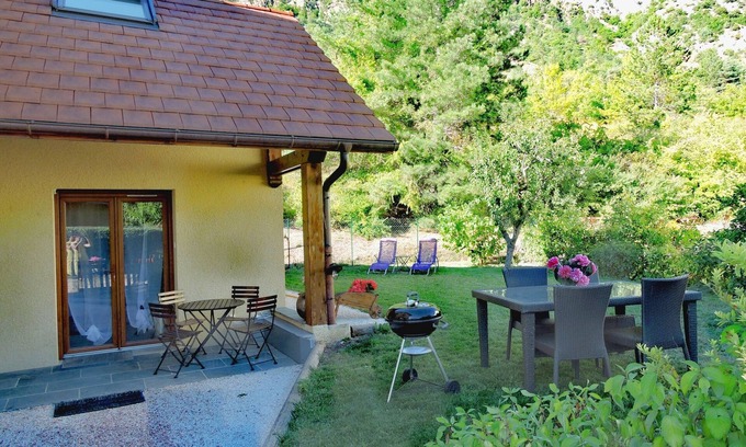 Rousset Ski Chalet | PROMO-20%/11/10 TO 1/11/PROX/LAKE/RANDOS/CITY-PARK/ADMIRE AUTUMN LANDSCAPES