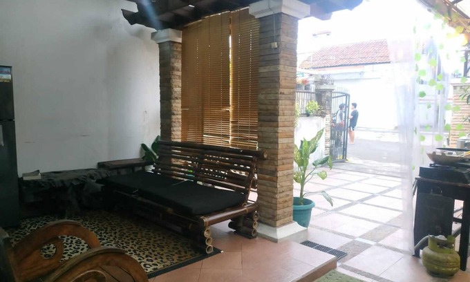Cimahi House | PROMO Sarimadu99 Full House capacity more than 9 personn