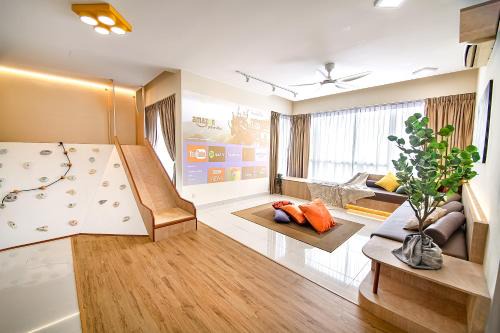 Medini Apartment | PROMO Spacious Kid-Friendly KidsVille, MystTunnel 5Mins Legoland, JB Johor Malaysia