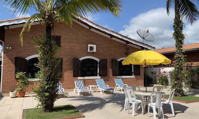 Centro House | Promotion in Bertioga less than 200m from the beach !