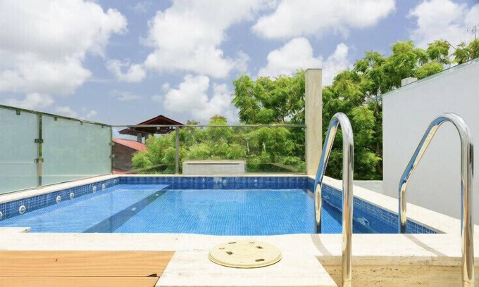 Pita Kotte House | PropertyOne: Entire Home with private swimming pool and jacuzzi.