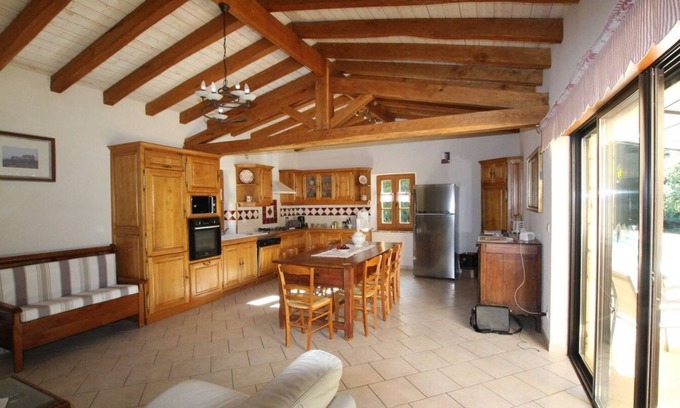 Biron Cottage | Property with 2 houses (10 and 4 people) and 2 heated swimming pools