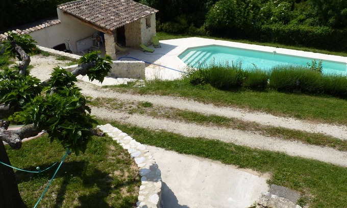 Mirmande House | Provencal house at the foot of the village. Ideal for families. Pets allowed