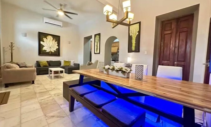 Ballaja House | Puerta Antigua: Luxury 5-Bedroom Retreat in San Juan with AC & WiFi