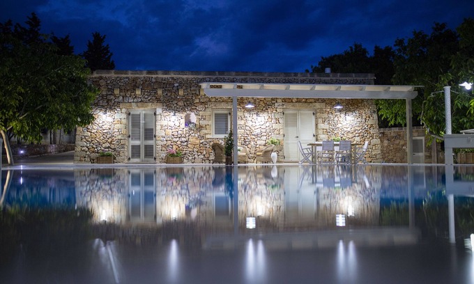 Alessano Villa | Puglia Salento luxury villa with swimming pool and hydro spa. a few km from leuca