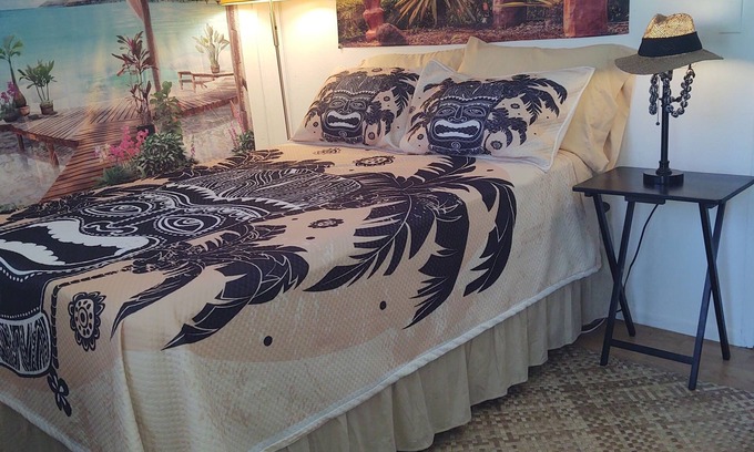 Nanawale Estates House | "Puna Tiki" is a Bedroom w/small bath, mini fridge & microwave