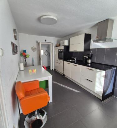 Witten House | Puppenstube mir 2 Zimmer anstatt 3 Zimmer