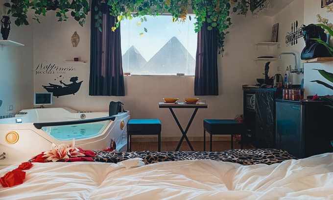 Al Haram Apartment | Pyramids Icon with pyramids view