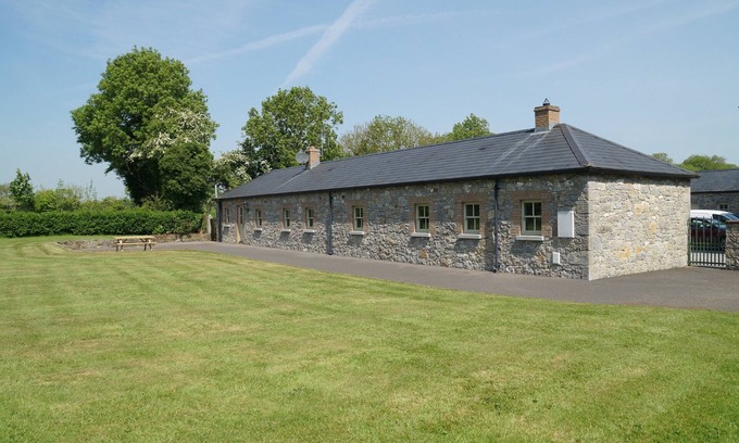 Straffan House | Quaint restored victorian stone outbuilding in Straffan Kildare
