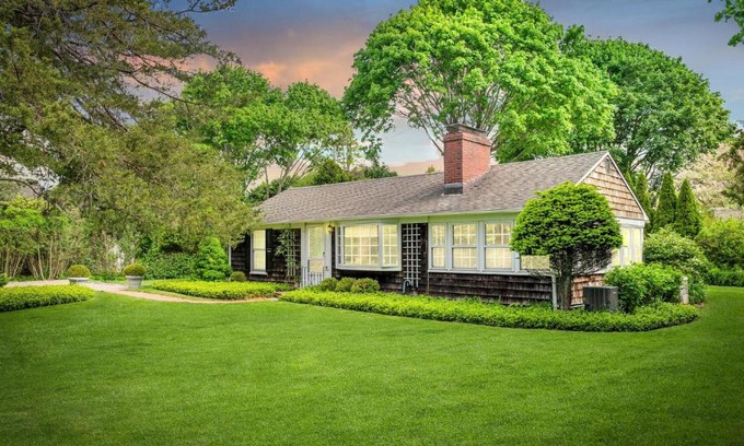 Water Mill House | Quaint Water Mill Cottage