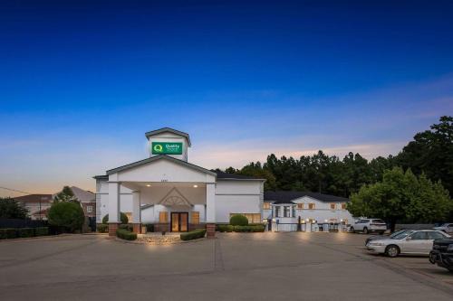 Kilgore Hotel | Quality Inn & Suites Kilgore-Longview