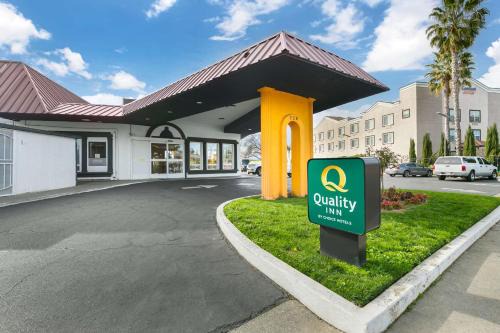 Central Sacramento Hotel | Quality Inn & Suites Sacramento Downtown Area