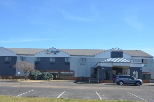 Perrysburg Hotel | Quality Inn