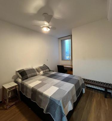 Barro Vermelho Apartment | Quarto e Sala Wi-fi Climatizado Garagem