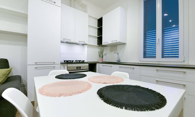 Province of Bologna Apartment | Queen Home Nicolle - One Bedroom Apartment, Sleeps 4