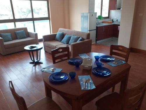 Nifas Silk-Lafto Apartment | Queen M Palace