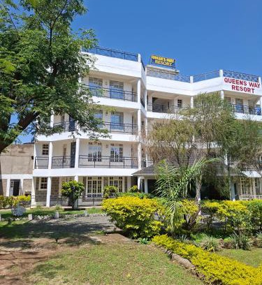 Kisumu Hotel | Queen`s Way Resort