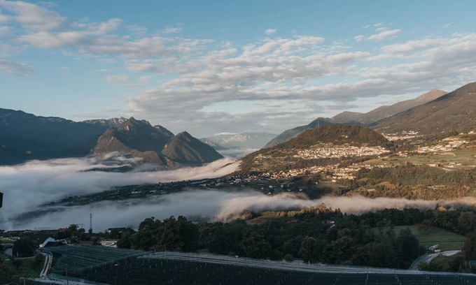Castel Ivano Apartment | Quiet apartment surrounded by greenery, with views of the valley and sunset