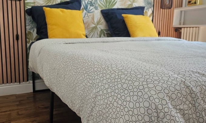Charmettes - Bellecombe Apartment | Quiet apartment opposite Parc de la tête d'or