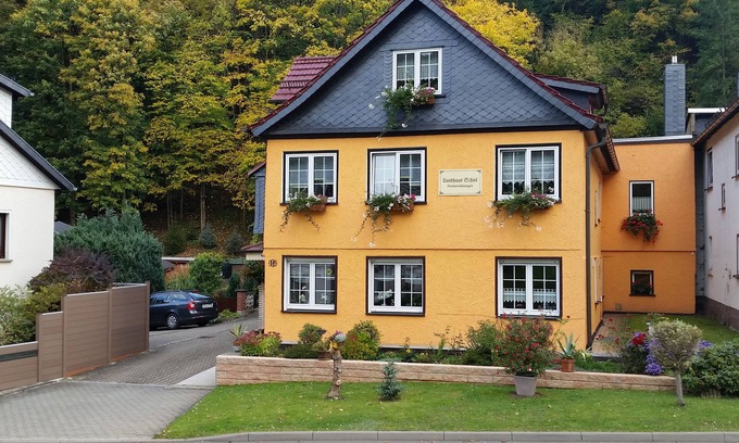Gebersdorf Apartment | Quiet, central location, forest area, family friendly