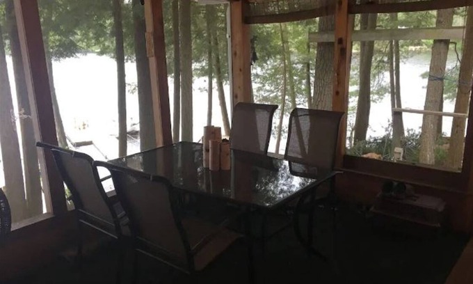 Catchacoma Cottage | Quiet Cottage on Catchacoma