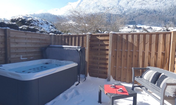 Thones Apartment | Quiet gite private jacuzzi wifi terrace near Lake Annecy pets welcome