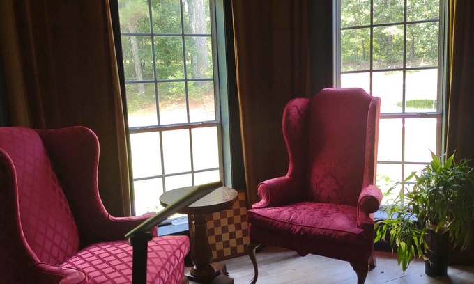 Oxford House | Quiet hideaway just outside of Oxford MS. Surrounded by forest and lake access.