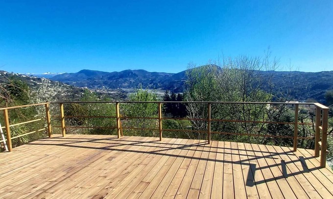 Saint-Jeannet House | Quiet house on the Côte d'Azur