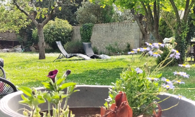 Dompierre-sur-Mer House | Quiet little haven 5 kms from the port of La Rochelle