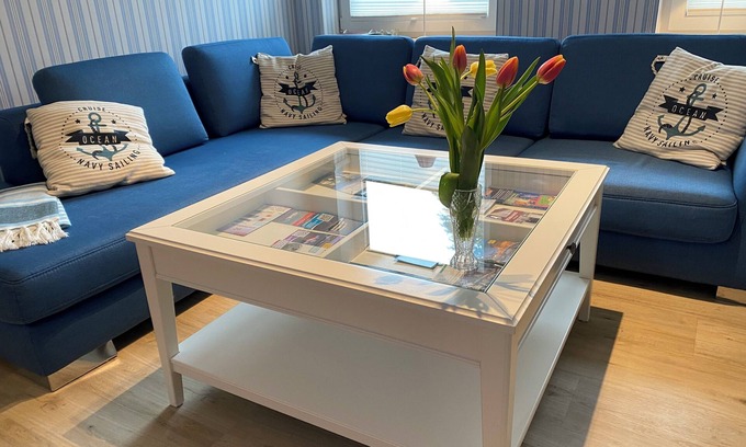Osterhusum House | Quiet semi-detached house with garden and garage in Husum on the North Sea