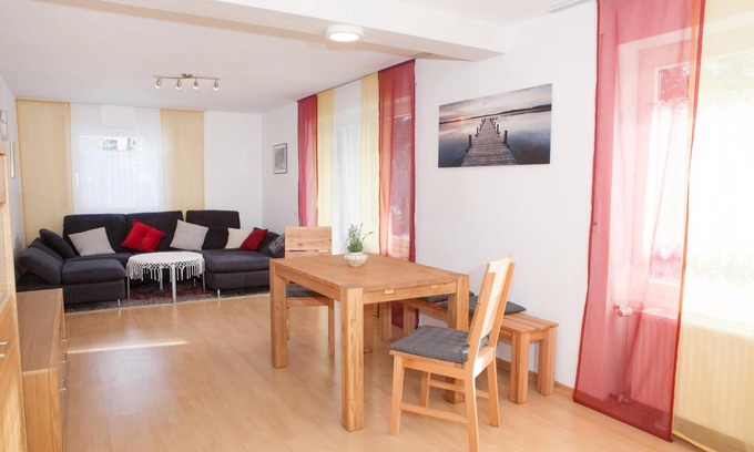 Fuessen Apartment | Quiet, TV, WiFi, terrace, lake, parking