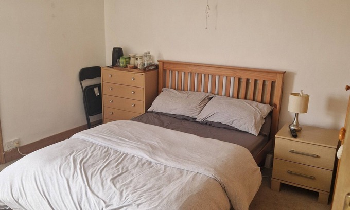 Eaton Socon House | Quiet village location.