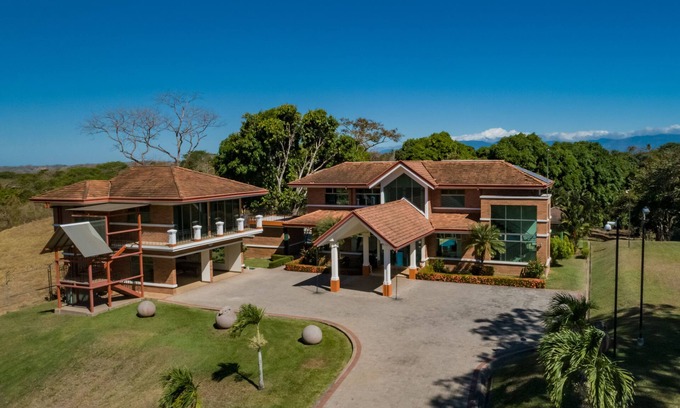 Esparza House | Quinta La Karpa