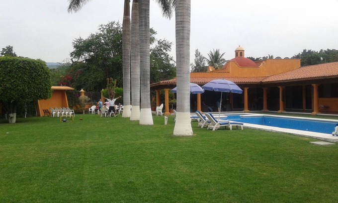Tlaltizapan House | QUINTA LOS TULIPANES