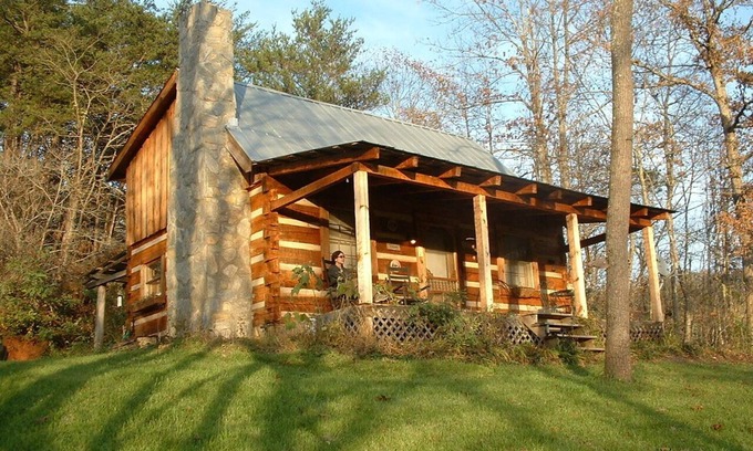 Weaverville Cabin | Quintessential Private Log Cabin with Brand New Hot Tub
