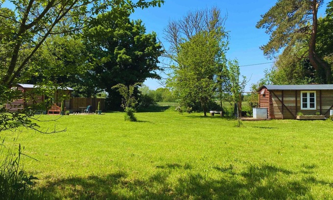 Aldborough Apartment | Quirky railway carriage has been crafted with attention to detail