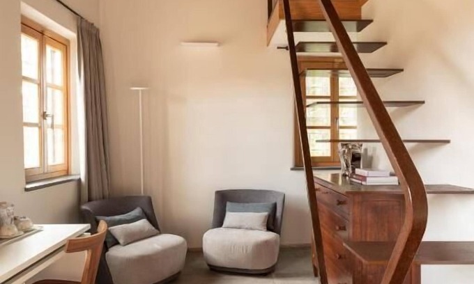 Cori Hostel | RÉHOBOAM Superior King Room