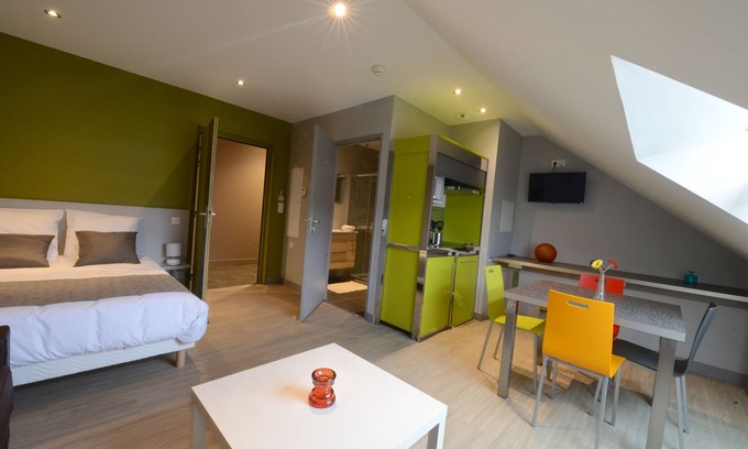 Alleuze Apartment | Résidence Appart'en Ville Studio 2 Personnes