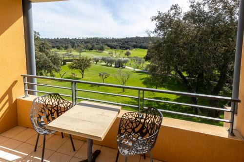 Garrigues Apartment | Résidence Du Golf